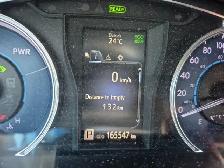 2016 Toyota Camry Hybrid - Photo 15