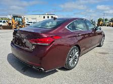 2015 Hyundai Genesis - Photo 5