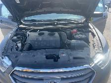 2017 Ford Taurus - Photo 9