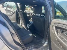 2017 Ford Taurus - Photo 17