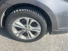 2017 Ford Taurus - Photo 21