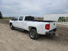2018 Chevrolet Silverado 3500HD - Photo 2