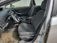 2011 Toyota Prius - Photo 15