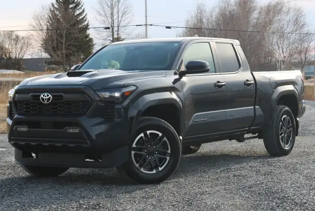 2024 Toyota Tacoma TRD Sport  (8A,4X4) 6 pi