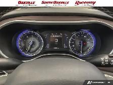 2024 Chrysler Grand Caravan SXT | NO ACCIDENTS | CLEAN CARFAX | - Photo 15
