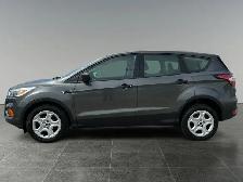 2017 Ford Escape S / FWD - Photo 2
