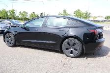 2022 Tesla Model 3 - Photo 5