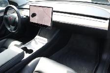 2022 Tesla Model 3 - Photo 11