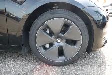 2022 Tesla Model 3 - Photo 14