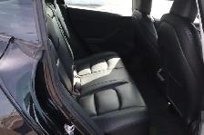 2022 Tesla Model 3 - Photo 16