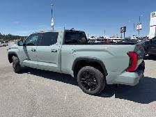 2026 Toyota Tundra LIMITED LONG BOX - Photo 3