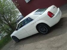 2007 Chrysler 300 SEDAN - Photo 2