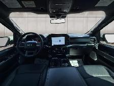 2022 Ford F-150 Lariat 4WD SuperCrew 5.5' Box - Photo 11