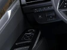 2026 Cadillac Escalade Platinum Sport - Photo 25