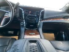 2017 Cadillac Escalade Luxury - Photo 17