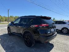 2023 Nissan Rogue AWD SV Midnight Edition CLEAN CARFAX - Photo 7