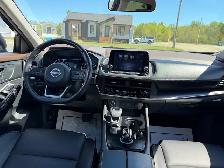 2023 Nissan Rogue AWD SV Midnight Edition CLEAN CARFAX - Photo 18