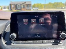 2023 Nissan Rogue AWD SV Midnight Edition CLEAN CARFAX - Photo 31