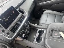 2024 GMC Yukon SLT - Photo 17