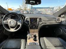 2015 Jeep Grand Cherokee Summit 4WD |Sunroof|Heated Seats - Photo 17