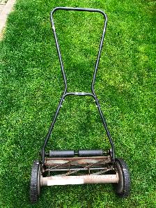 Lawnmower - Photo 3