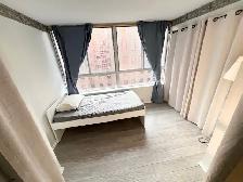 Downtown Toronto Bay & College/Gerrard Condo  Super facilities - Photo 4