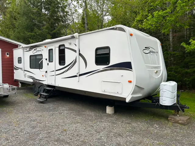 2012 K-Z SPREE TRAVEL TRAILER