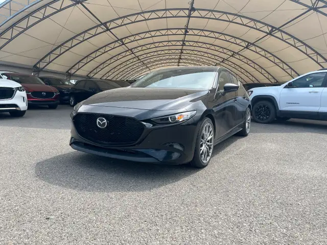 2021 Mazda Mazda3 Sport GS Manual FWD W / APPLE CARPLAY / ANDROI