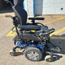 wheelchair for smaller person with new Batteries. Blueto - Photo 2