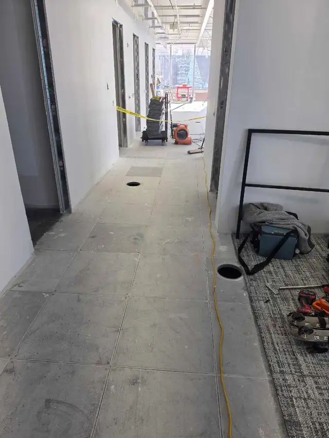 Commercial Flooring Installer