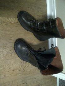 UNE PAIRE DE BOTTES IMPERMÉABLES EN CAOUTCHOUC GR 8 HOMME $10.00 - Photo 3
