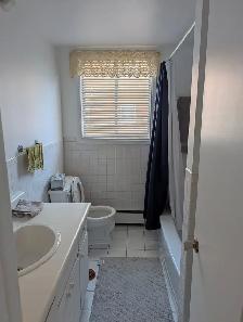 3 1/2 à Ste-Foy  1er étage Emplacement de choix pour JUILLET - Photo 4