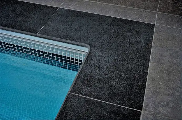 Pool Corners – Premium Natural Stone