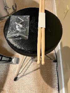 Drum set - Excellent Condition! - Photo 10