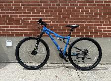 Mountain Bike - Photo 2