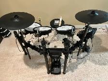 Roland TD11 Electronic Drum Set - All Mesh Heads! - Photo 2