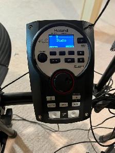 Roland TD11 Electronic Drum Set - All Mesh Heads! - Photo 3
