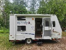 2006 Jayco Jay Feather Sport Travel Trailer (Roof Leaks)