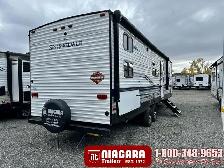 2022 KEYSTONE SPRINGDALE 295BH Travel Trailer - Photo 4