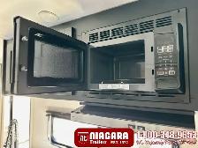 2022 KEYSTONE SPRINGDALE 295BH Travel Trailer - Photo 13