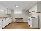 Private room for rent in Oshawa - Photo 4