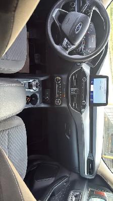 2020 Ford Escape AWD - Photo 8