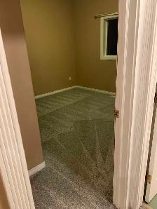 Bright & Spacious - 2 Bedroom 2 Bathroom Main Suite - Photo 10