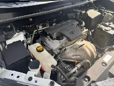 2017 Toyota RAV4 - Photo 6