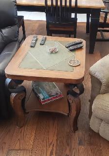 Coffee and end tables - Photo 3