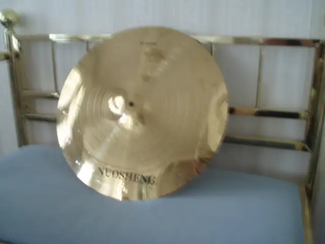18'' CRASH  CYMBAL  -  NEW