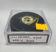 NHL Autographed Hockey Pucks: Clifford, Boyle, Sittler, Methot - Photo 7