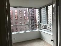 URGENT Bay & College/Gerrard Condo Bedroom Den   Share Bath - Photo 5