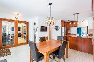 Table de cuisine en vrai bois 36 X 60 po