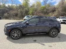2025 Cadillac XT4 AWD Sport - Photo 5